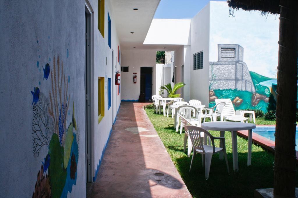 Hostal Vive La Vida Плая-дель-Кармен Экстерьер фото
