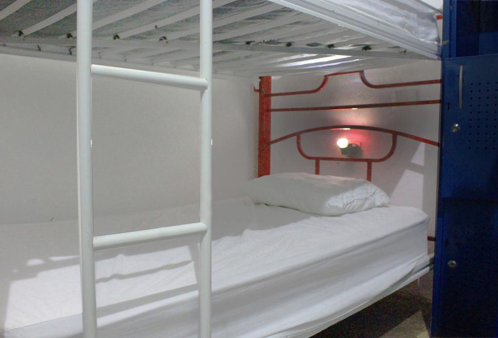 Hostal Vive La Vida Плая-дель-Кармен Экстерьер фото